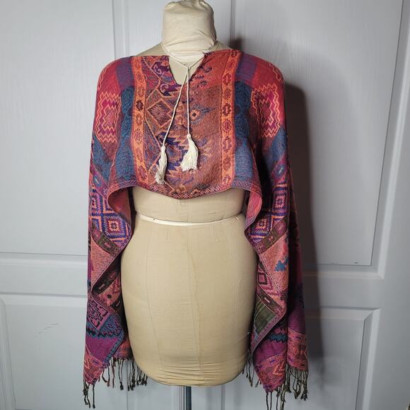 Boho hand-woven Poncho Bohemian Crop top Wrap Western Ethnic Clothing ONE SIZE - Picture 1 of 6